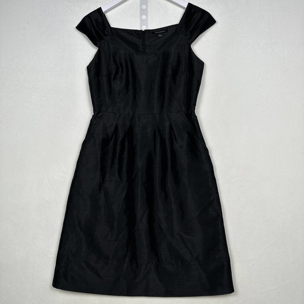 Banana Republic Women's Sz 2 Black Cap Sleeves Sheath Midi Dress Pockets Career